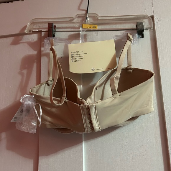 BNWT George Convertible Bra, 34C - Picture 4 of 4